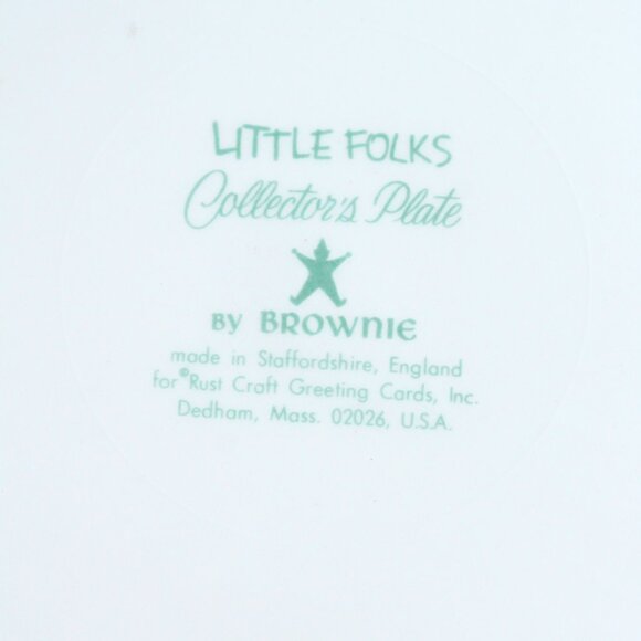 Vintage Little Folk Collector's Plate- Christmas is Peace...Christmas is Love. - Picture 3 of 3